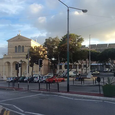 Bed & Breakfast Revive Luxury